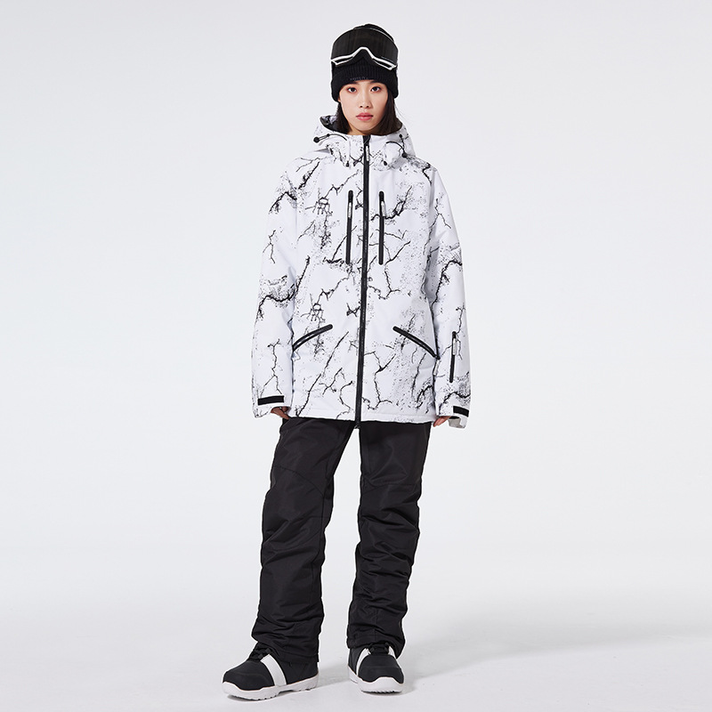 НОВЫЙ модный мужской и женский – обзор и цена Winter Clothing Kit