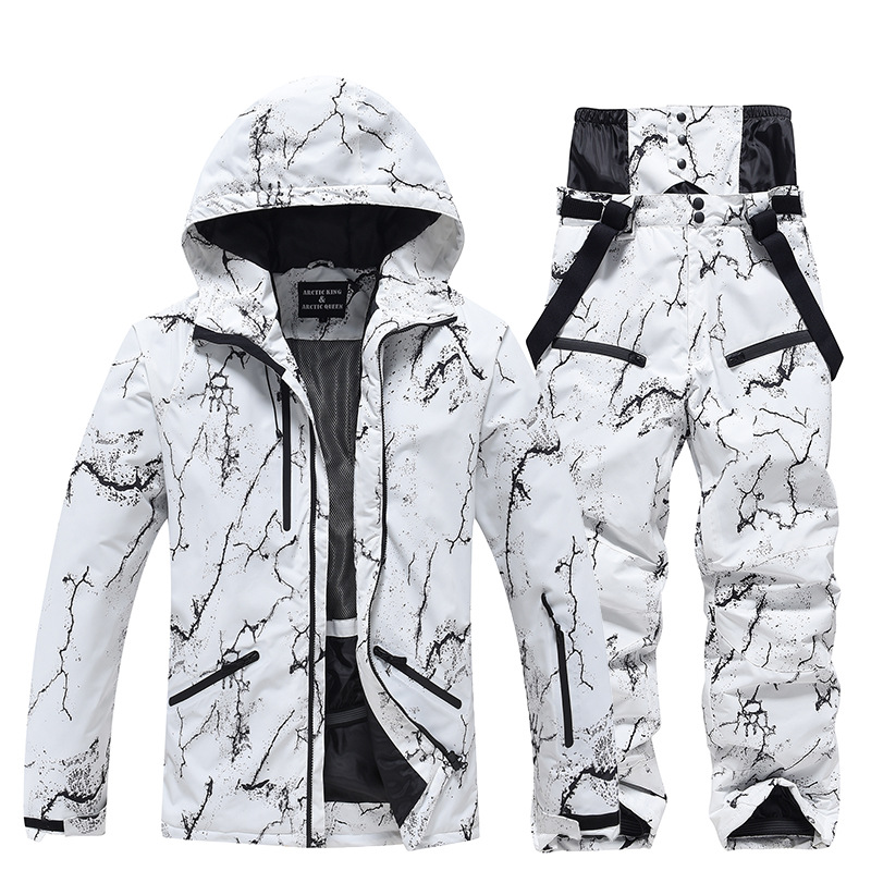 НОВЫЙ модный мужской и женский – обзор и цена Winter Clothing Kit