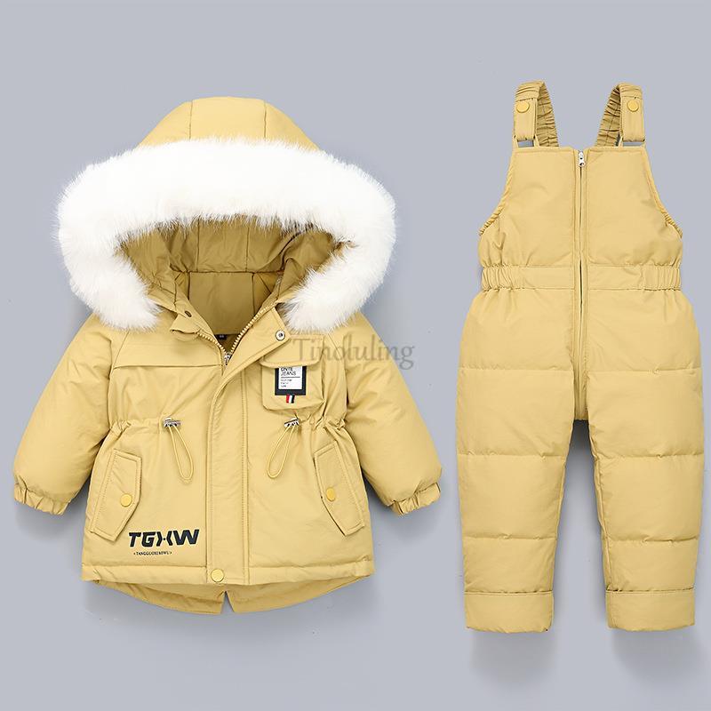 Комплекты одежды для маленьких – обзор и цена Winter Clothing Activities For Toddlers