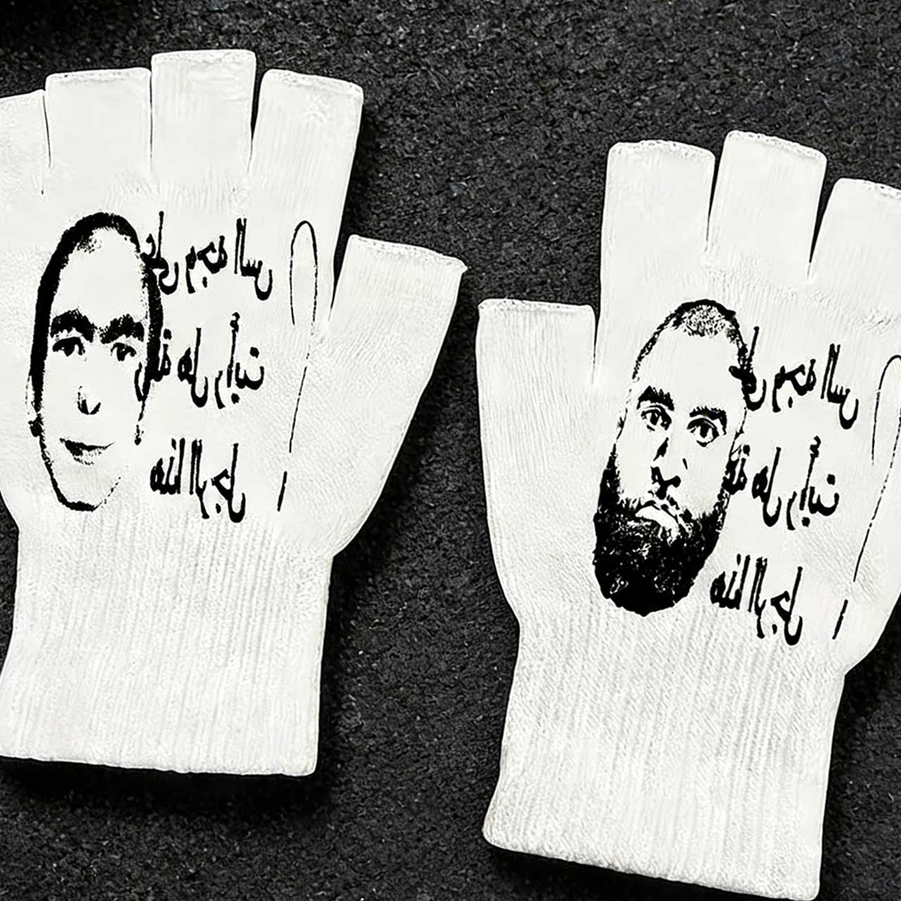 Перчатки без пальцев с принтом – обзор и цена Knit Glove Touch Screen